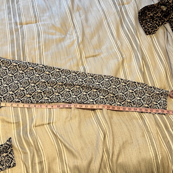 Print Leggings Bundle - Picture 8 of 8